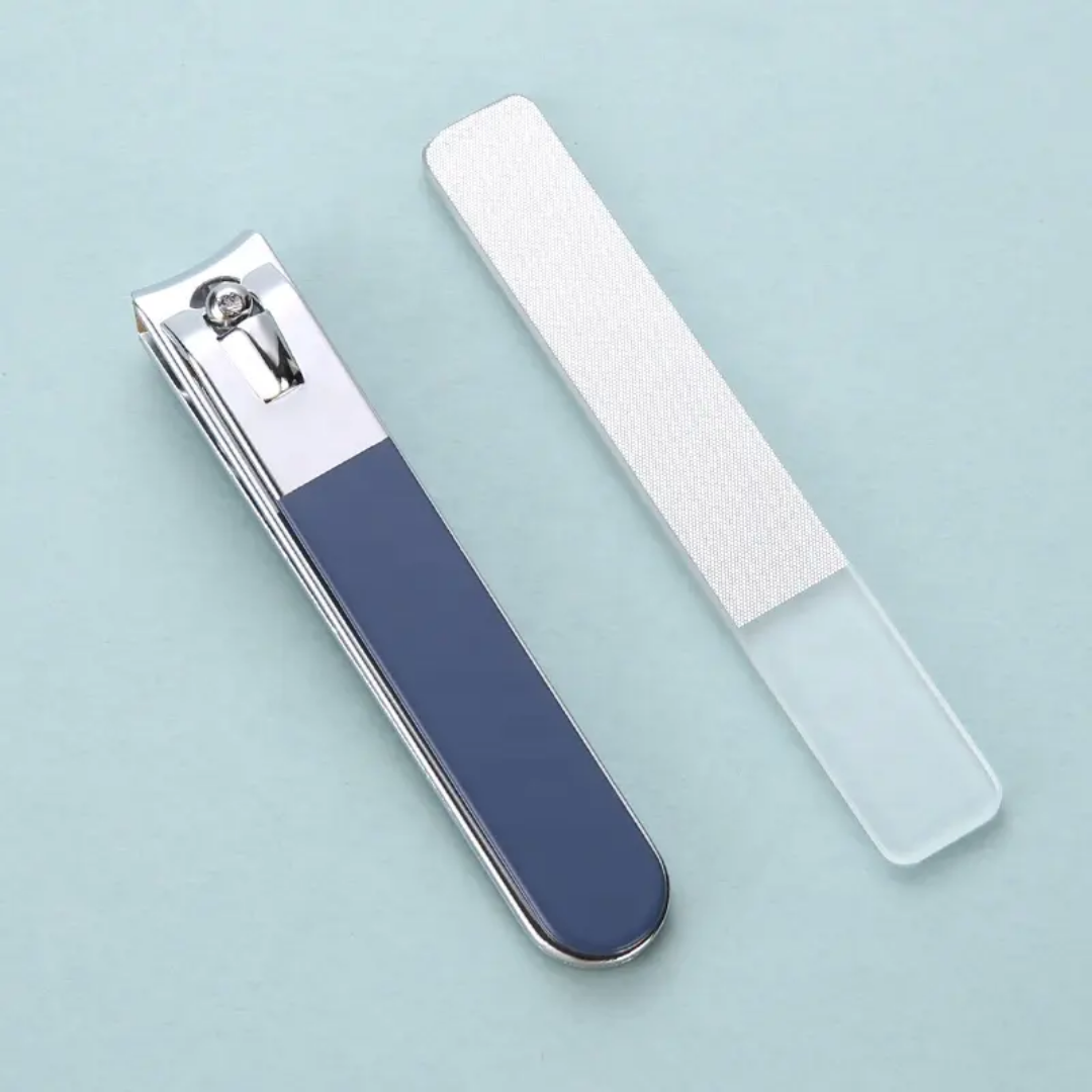 Stainless steel manicure and pedicure grooming set - Image 4