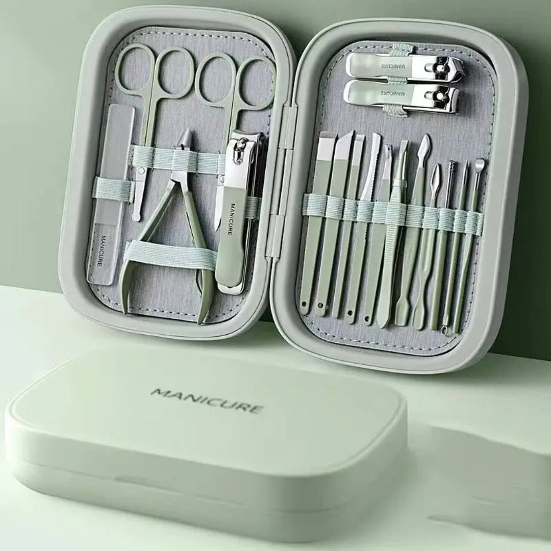 Stainless steel manicure and pedicure grooming set - Image 2